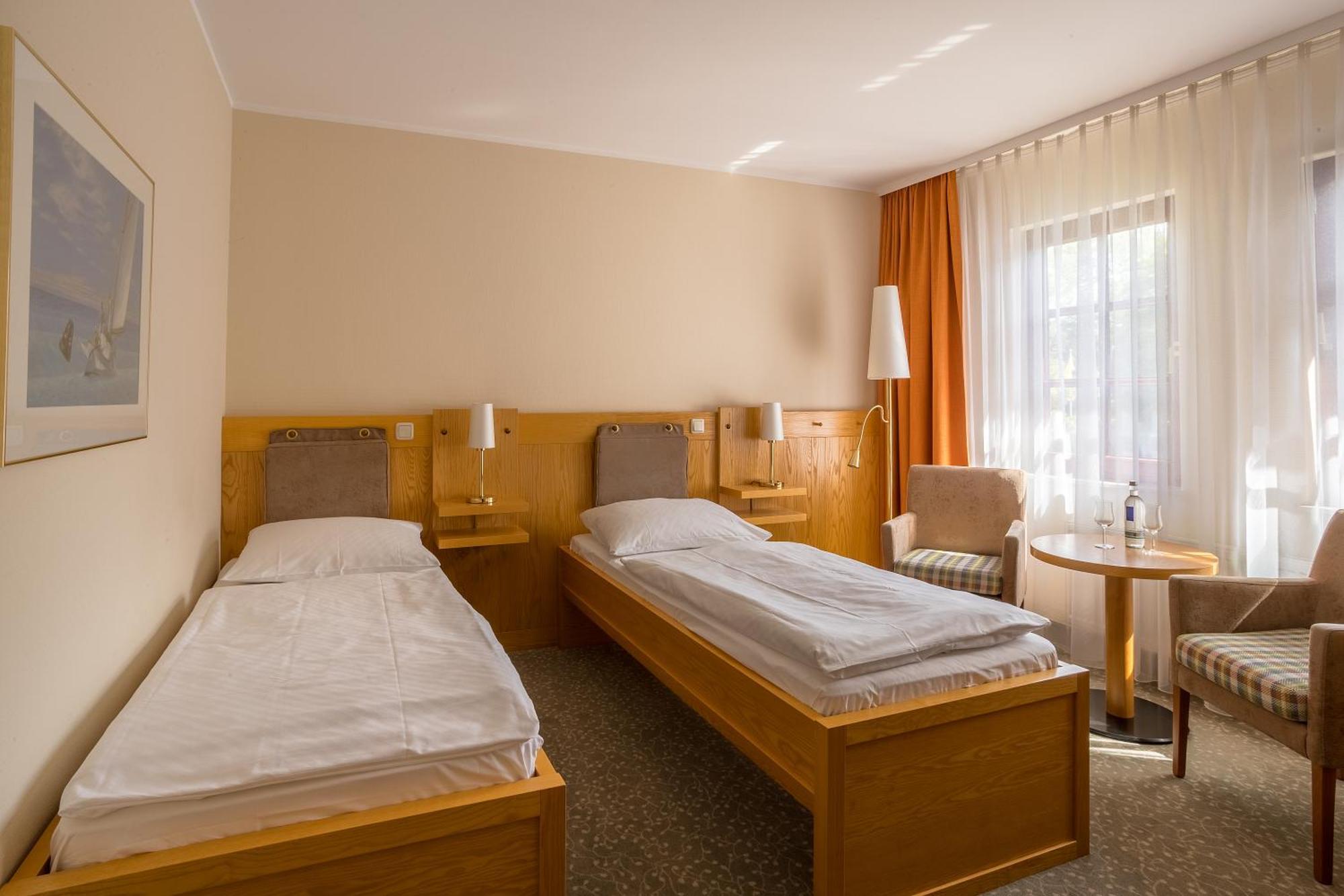 Ringhotel Warnemuender Hof Rostock Esterno foto